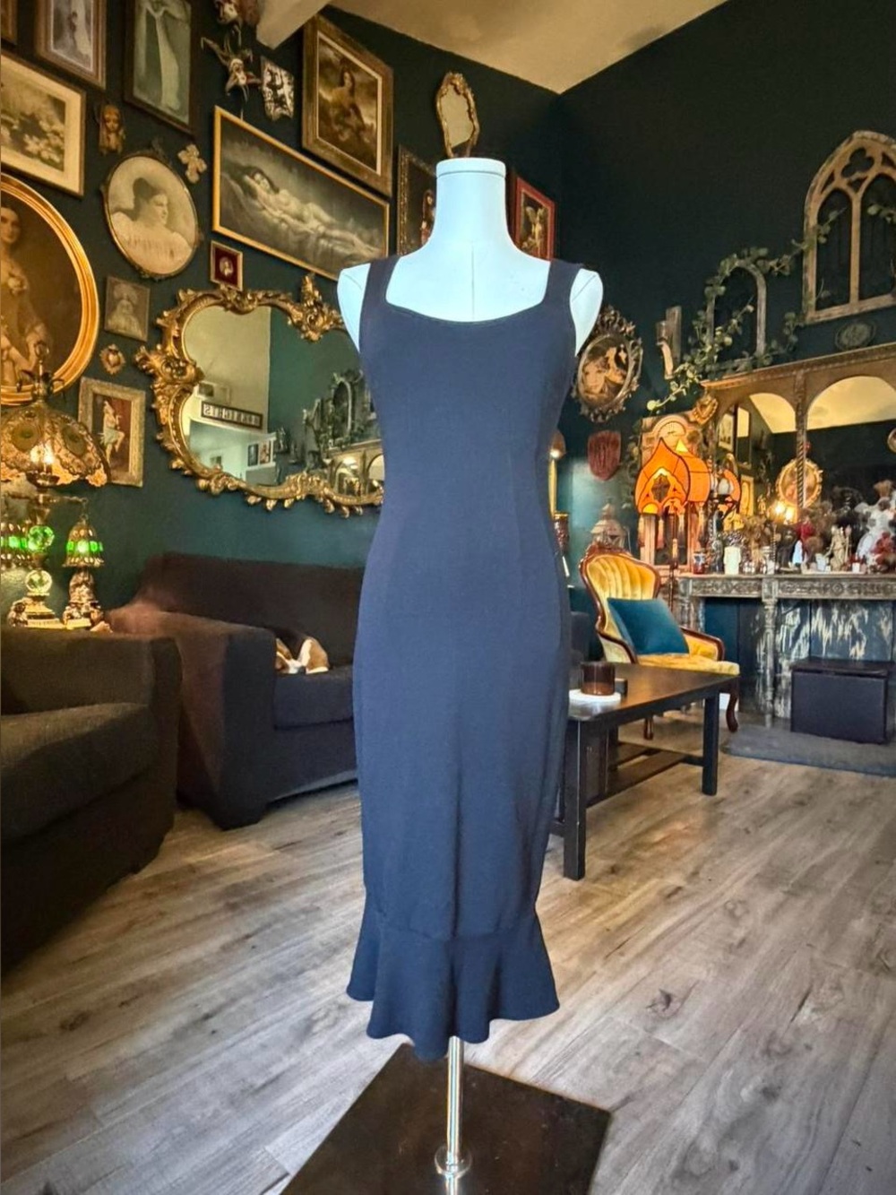 Retro 2000s D&G Dolce & Gabbana Black Mermaid Hem Midi Dress | IT 38 / US 2